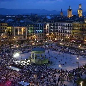 Iraipe Pamplona Auto Check-in Gasthuis Aizoáin